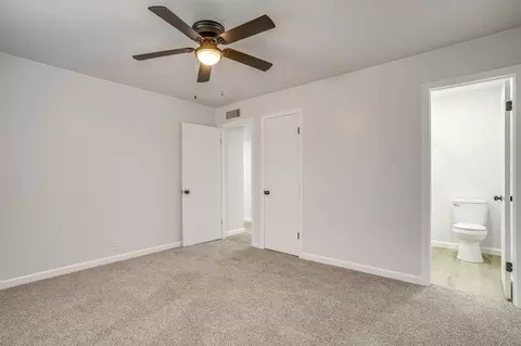 Bedroom - 422 W Wilson St, Cleburne, TX 76033 photo 4 of 5