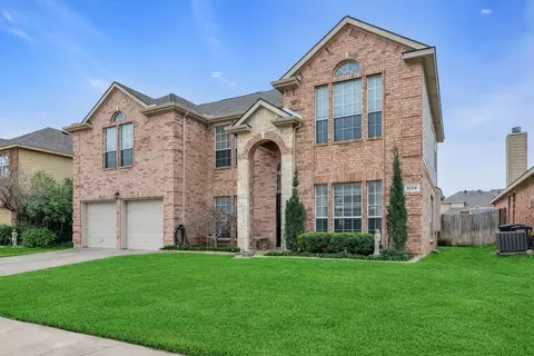 5224 Rush Creek Ct, Fort Worth, TX 76244