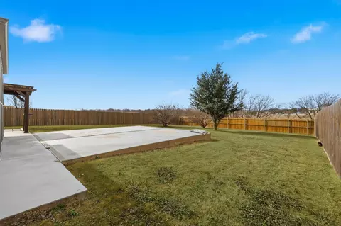 Other - 205 Broken Arrow, Krum, TX 76249 photo 4 of 4