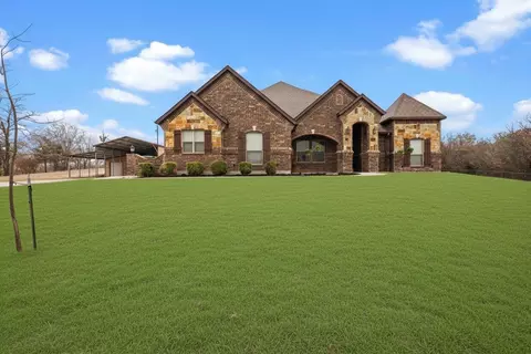 110 Bolivar Dr, Weatherford, TX 76085