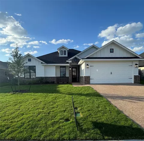 10029 Braided Briar Ln, Waco, TX 76712