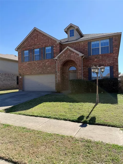 2413 Poplar Spring Rd, Fort Worth, TX 76123