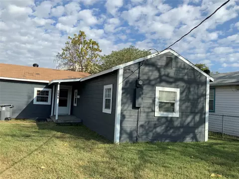 5646 Arlington Park Dr, Dallas, TX 75235