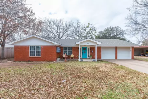 2100 Regent Dr, Abilene, TX 79605