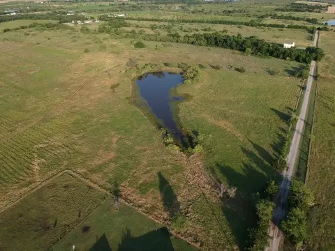 2801 Jones Rd, Venus, TX 76084