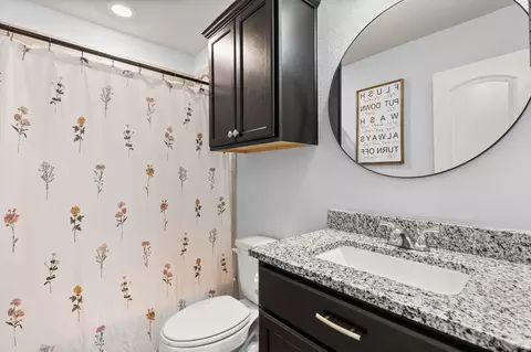 Bath - 10237 Omni Dr, Waco, TX 76708 photo 1 of 3