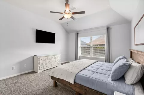 Bedroom - 10237 Omni Dr, Waco, TX 76708 photo 9 of 9