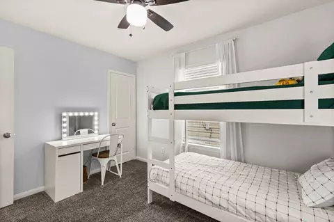 Bedroom - 10237 Omni Dr, Waco, TX 76708 photo 4 of 9