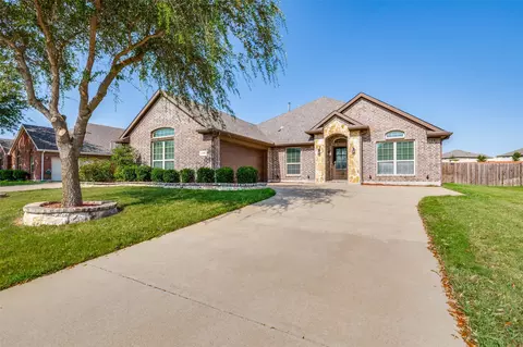 1501 Bricknell Dr, Glenn Heights, TX 75154