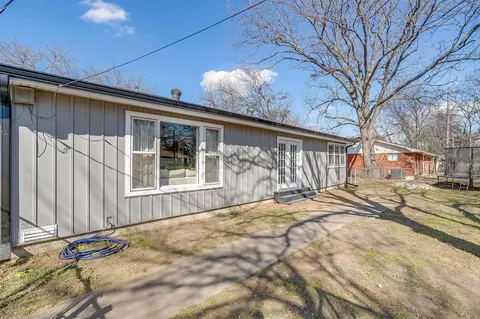 Other - 809 Euclid St, Cleburne, TX 76033 photo 3 of 4