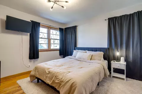 Bedroom - 809 Euclid St, Cleburne, TX 76033 photo 3 of 4
