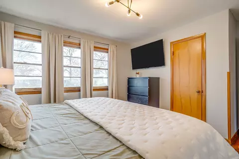 Bedroom - 809 Euclid St, Cleburne, TX 76033 photo 2 of 4