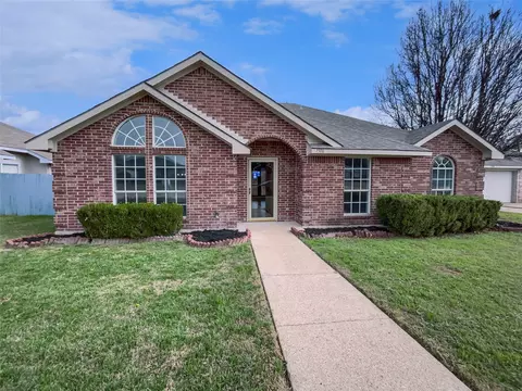 1506 Pintail Ct, Desoto, TX 75115