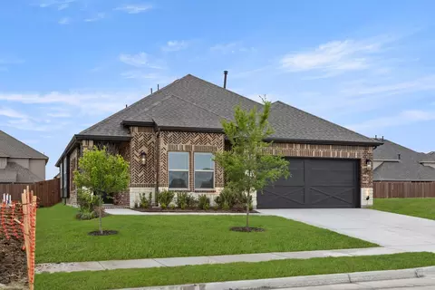 1315 Woodpecker Ln, Mansfield, TX 76063