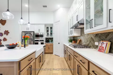 Kitchen - 2106 Charming Forge Rd, Forney, TX 75126 photo 4 of 7