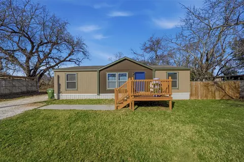 1618 Lands End St, Granbury, TX 76048