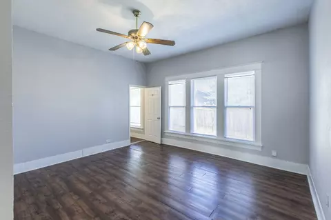 Living - 609 Herring Ave, Waco, TX 76708 photo 7 of 9
