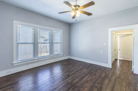 Living - 609 Herring Ave, Waco, TX 76708 photo 8 of 9