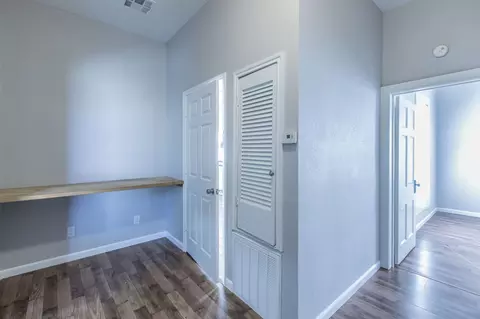 Entry Way - 609 Herring Ave, Waco, TX 76708 photo 2 of 2