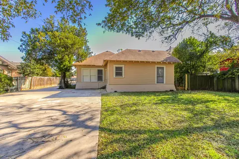 Exterior - 609 Herring Ave, Waco, TX 76708 photo 4 of 4