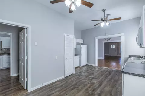 Entry Way - 609 Herring Ave, Waco, TX 76708 photo 1 of 2