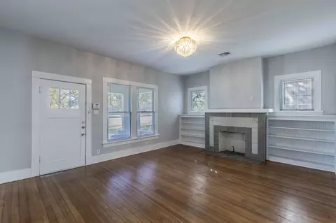 Living - 609 Herring Ave, Waco, TX 76708 photo 1 of 9