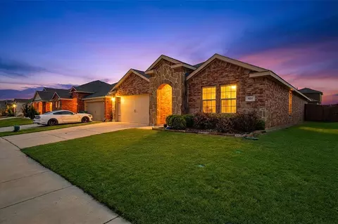 301 Samuel St, Denton, TX 76207