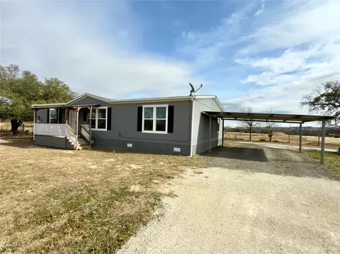 752 Memory Ln, Evant, TX 76525 photo 6