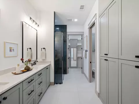 Bath - 313 Dylan Way, Midlothian, TX 76065 photo 3 of 6