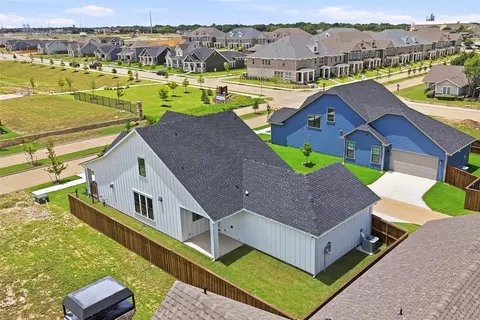 View/Area - 313 Dylan Way, Midlothian, TX 76065 photo 2 of 4