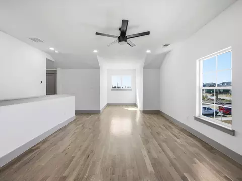 Living - 313 Dylan Way, Midlothian, TX 76065 photo 2 of 2