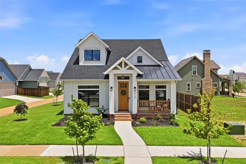 313 Dylan Way, Midlothian, TX 76065