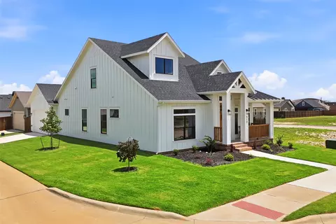 Exterior - 313 Dylan Way, Midlothian, TX 76065 photo 3 of 5