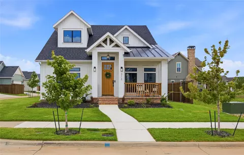 313 Dylan Way, Midlothian, TX 76065