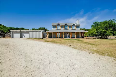 4600 Hunters Glen Ct, Granbury, TX 76048