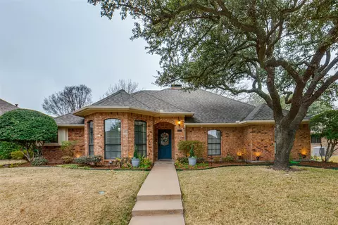2313 Diamond Oaks Dr, Garland, TX 75044