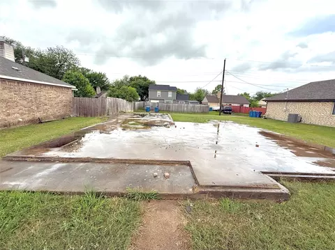 4517 Horizon Dr, Rowlett, TX 75088