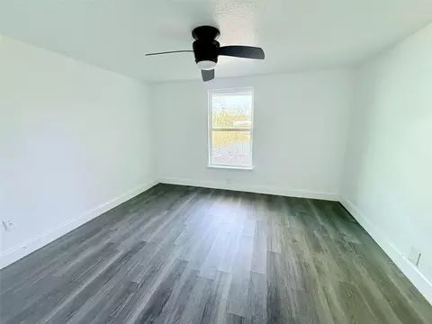625 E Acheson St, Denison, TX 75021 photo 6