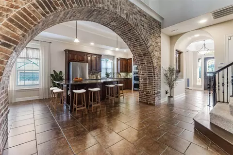 11327 Mounts Run Dr, Dallas, TX 75218