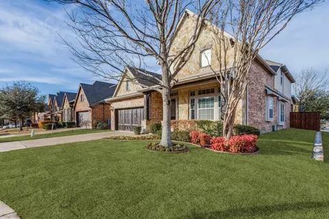 11327 Mounts Run Dr, Dallas, TX 75218