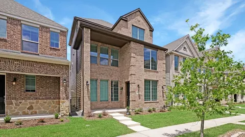 4558 Community Ct, Plano, TX 75024