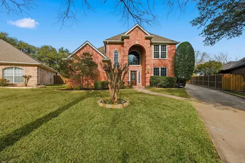 4241 Fairway Crossing Dr, Fort Worth, TX 76137