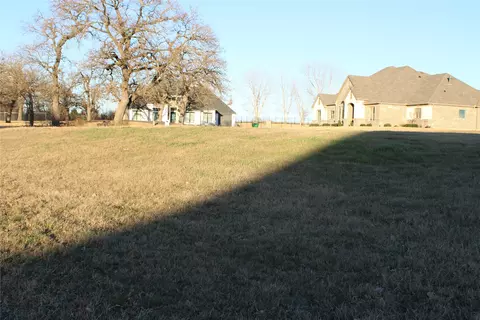 123 Heritage Dr, Boyd, TX 76023