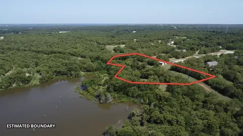 194 Lakeview, Sunset, TX 76270