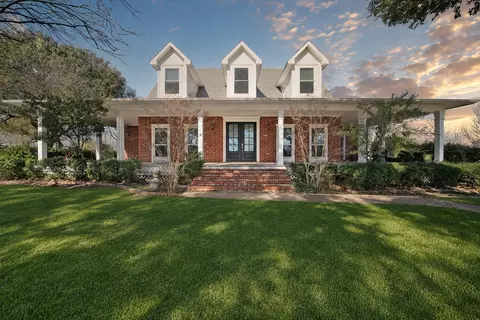 405 Chippendale Dr, Heath, TX 75032