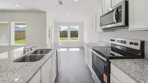 3922 Applewood Trl, Princeton, TX 75407