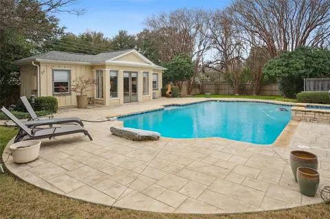 7414 Spring Valley Rd, Dallas, TX 75254