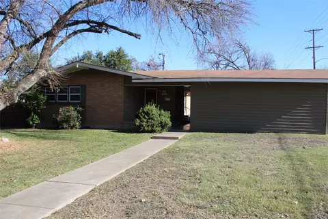 2201 N 52nd St, Waco, TX 76710