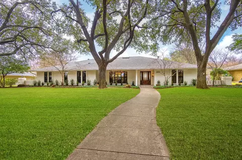 3939 Courtshire Dr, Dallas, TX 75229