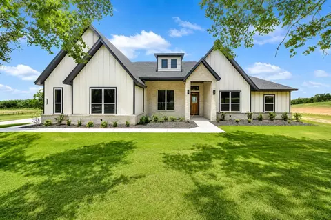 1057 Vh Rnch, Poolville, TX 76487